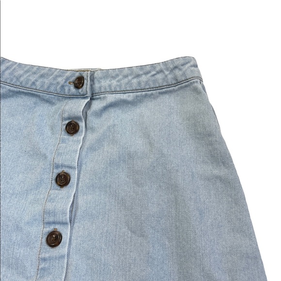 Forever 21 Denim Skirt - Picture 3 of 5